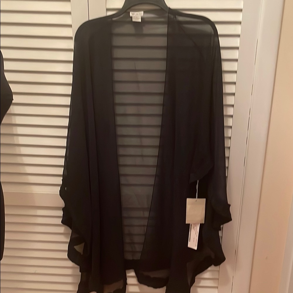 NWT Worth dark blue silk Sheer wrap scarf/raffle